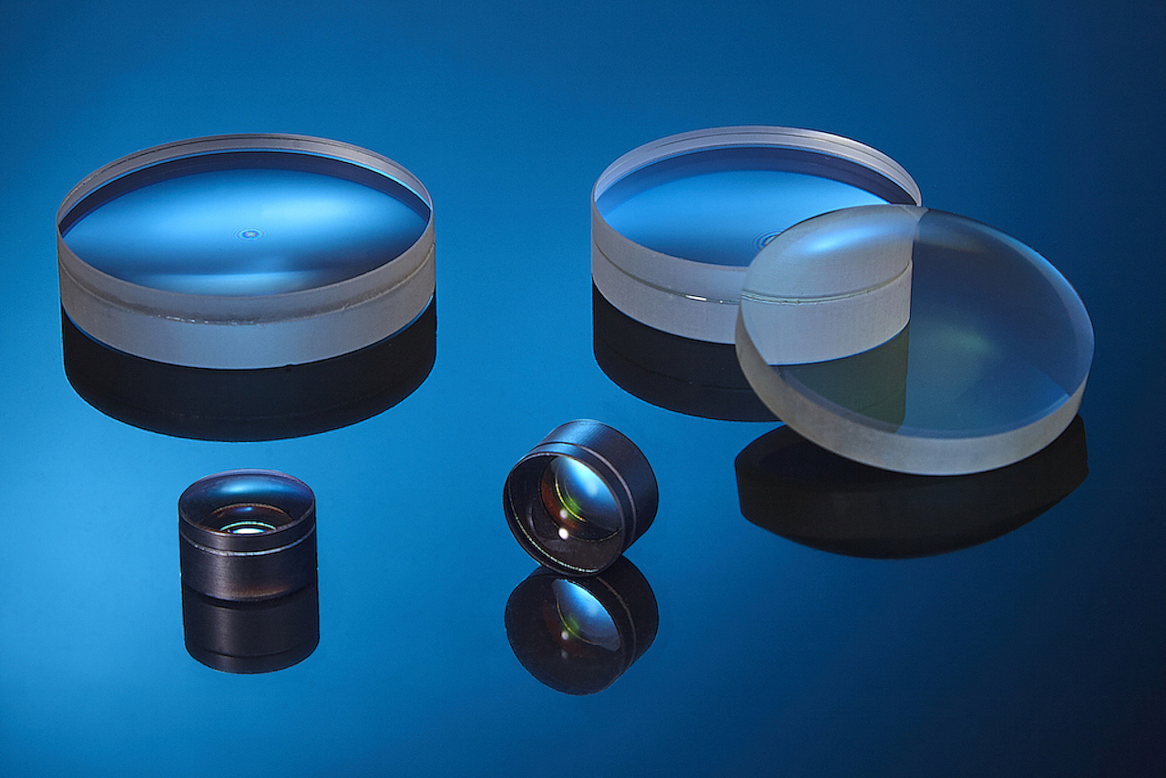 光學(xué)鏡片拍攝 產(chǎn)品攝影與遠(yuǎn)景攝影的藝術(shù)融合